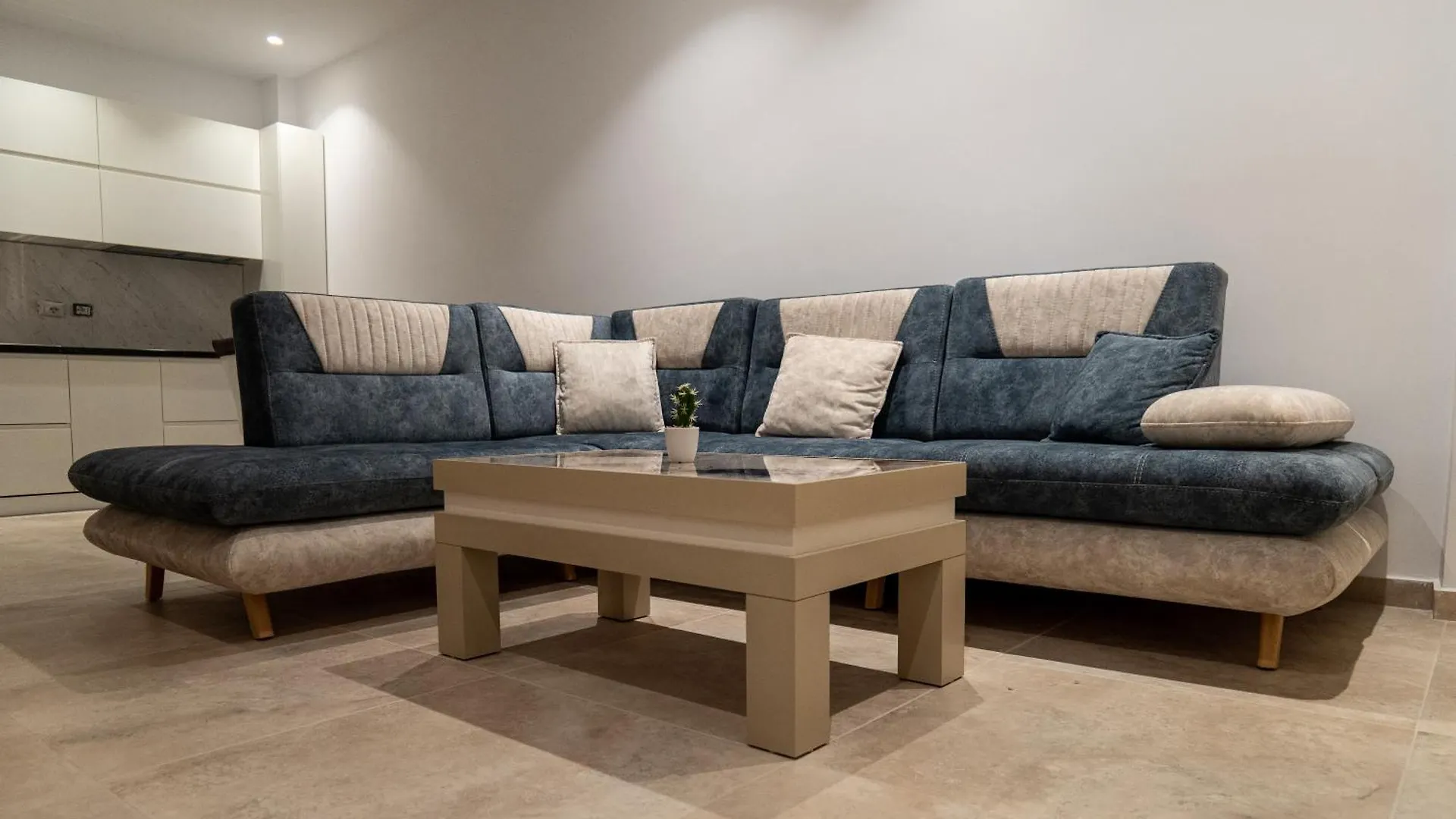 Aedna Apartment Vlore 0*,  Albania